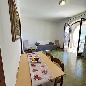 https://maison-umberto-i-a-villasimius-centro.in-sardinia.net