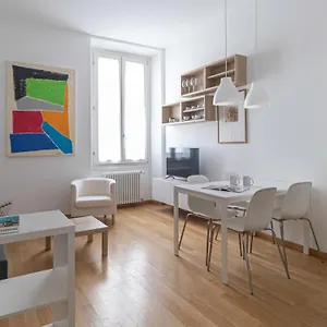 https://italianway-sarpi-10-b.it-lombardy.com
